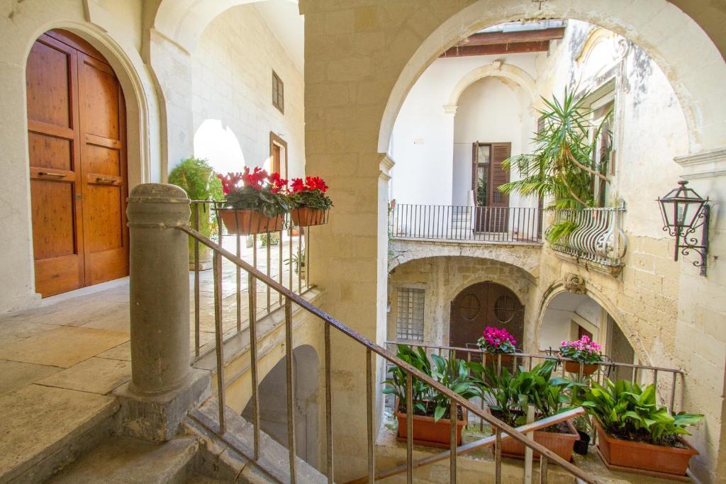 B&B Casa Li Santi Lecce Buitenkant foto
